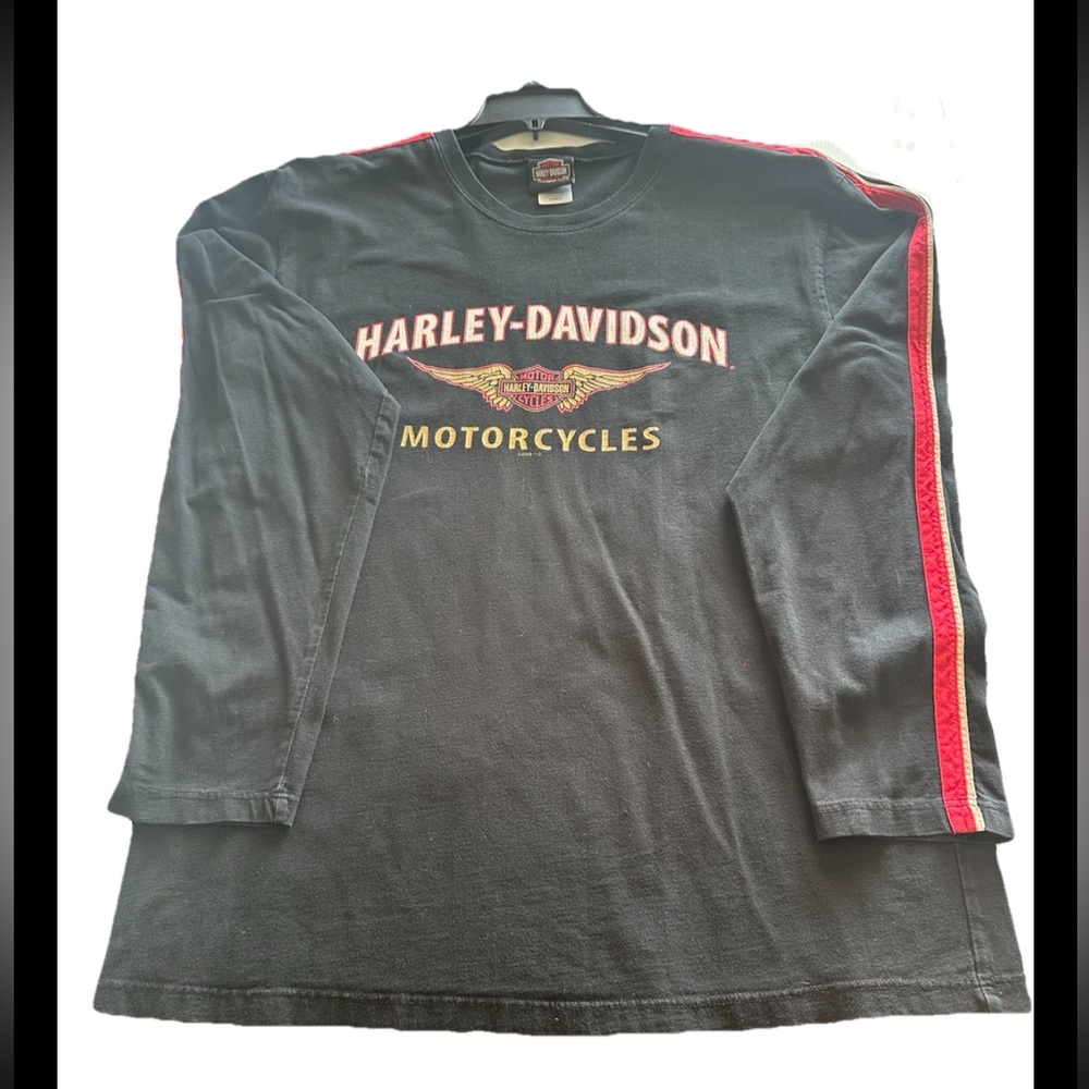 Vtg Unisex Harley Davidson Sz L black W/red stripe long sleeve shirt. Lake Erie